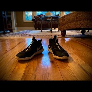 Nike flex runner slip-on sneakers